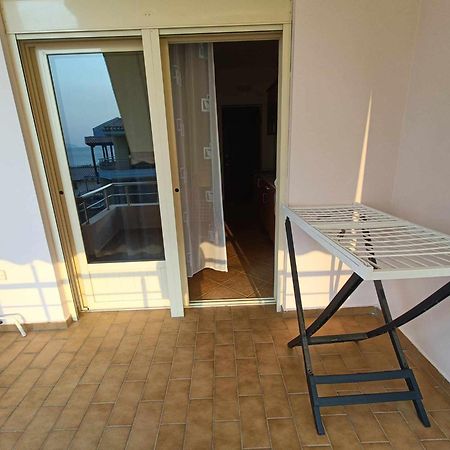 Alti Holiday Apartments One Орикум Экстерьер фото